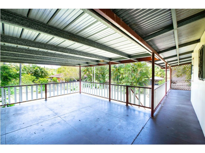 68 Moody Street, Manoora QLD 4870