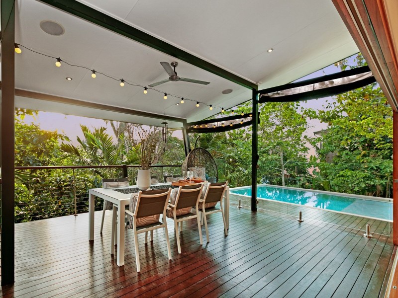 31 Lookout Terrace, Trinity Beach QLD 4879