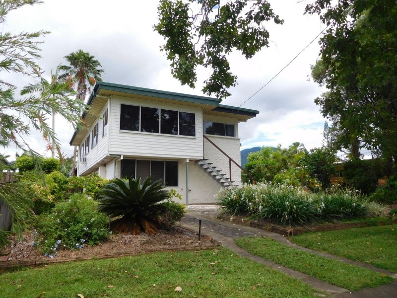 149 Russell Street, Edge Hill QLD 4870