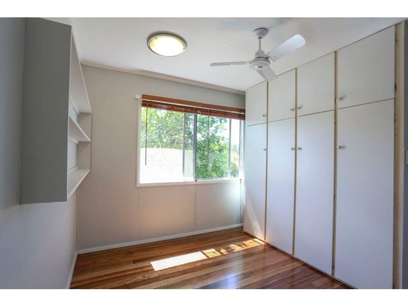 149 Russell Street, Edge Hill QLD 4870