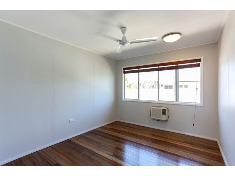 149 Russell Street, Edge Hill QLD 4870