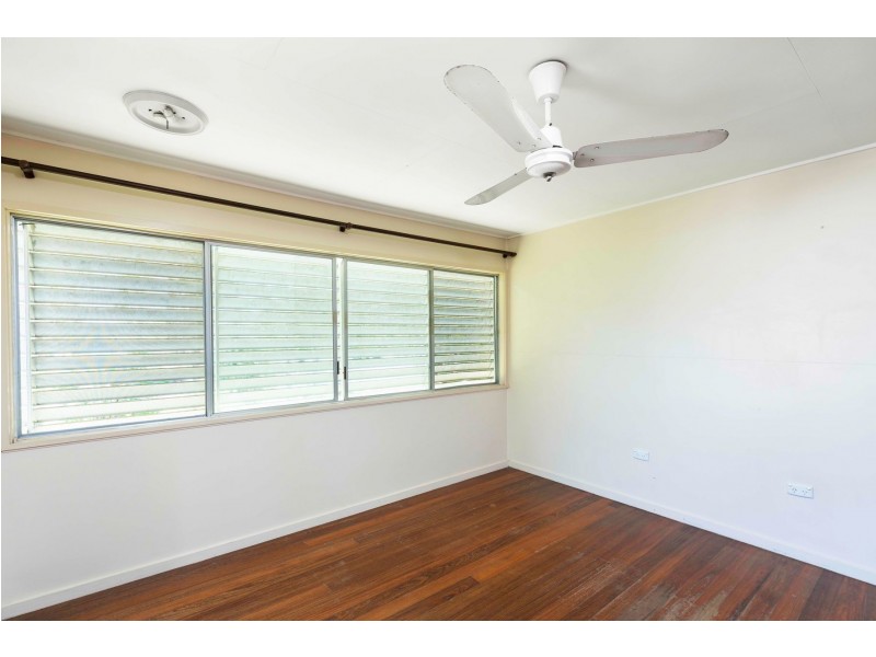 68 Moody Street, Manoora QLD 4870