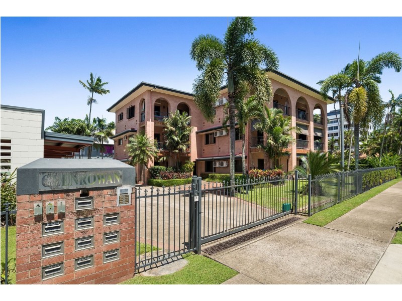 1/271-273 Esplanade, Cairns North QLD 4870