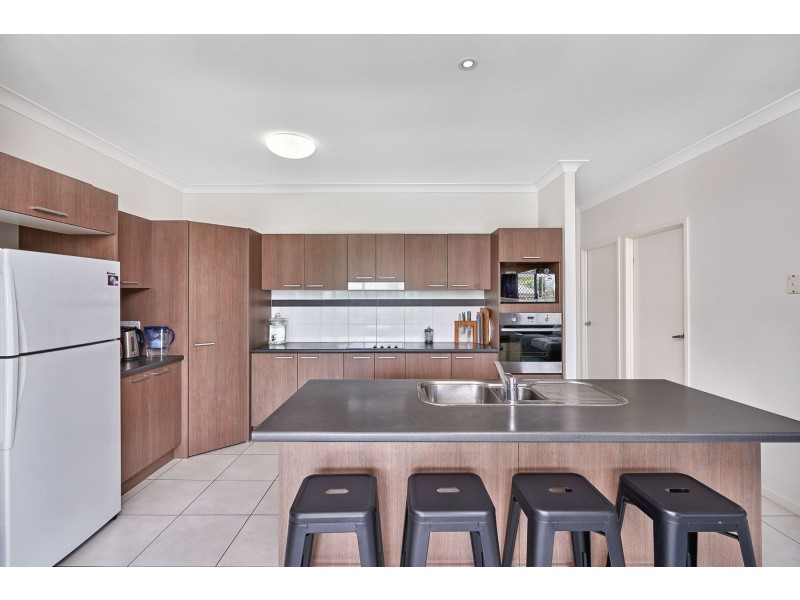 21 Finniss Crescent, Bentley Park QLD 4869