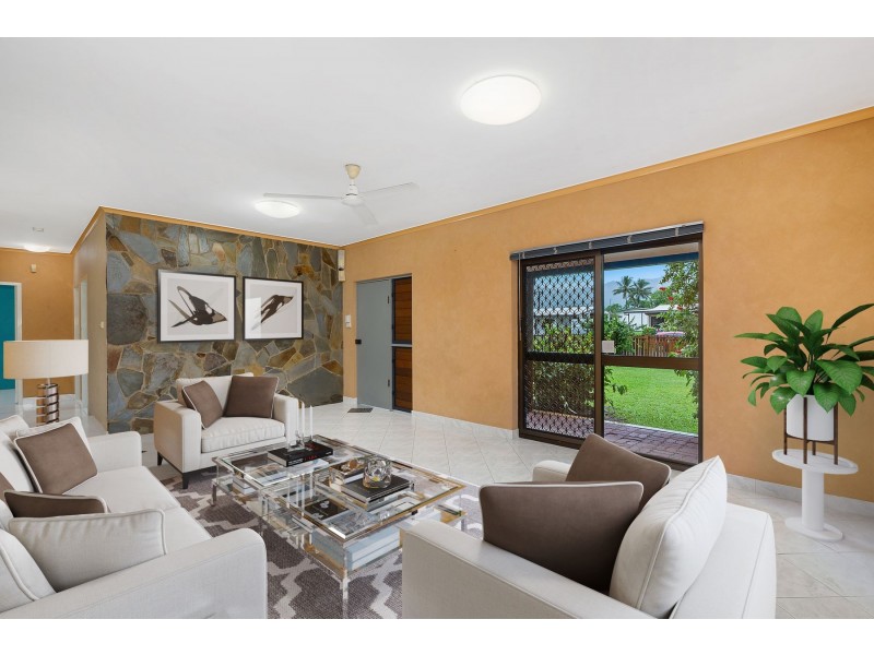 11 Alberta Drive, Woree QLD 4868