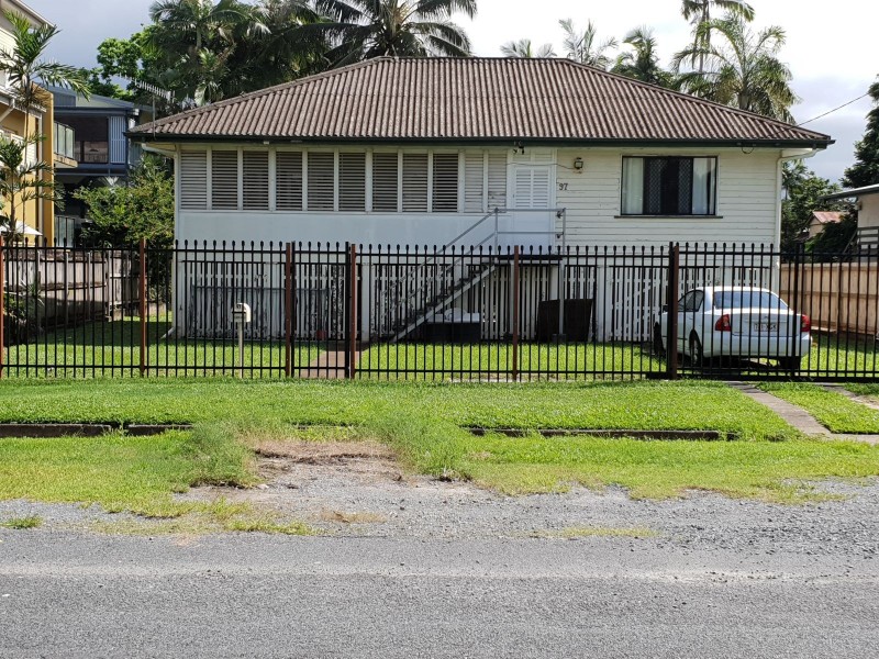 97 Digger Street, Cairns North QLD 4870