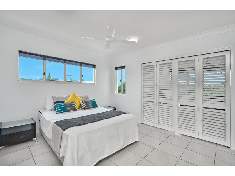 13/155-159 Esplanade, Cairns City QLD 4870