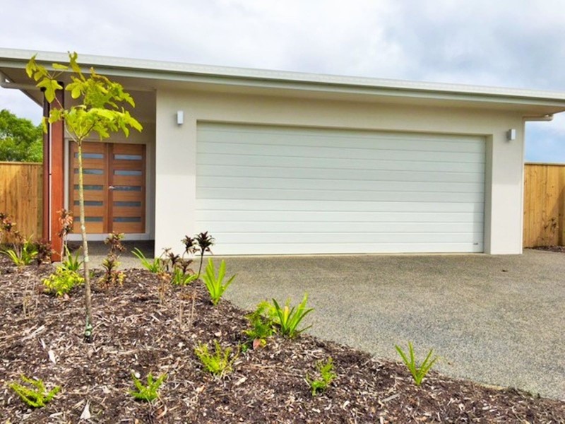 50 Seaways Street, Trinity Beach QLD 4879