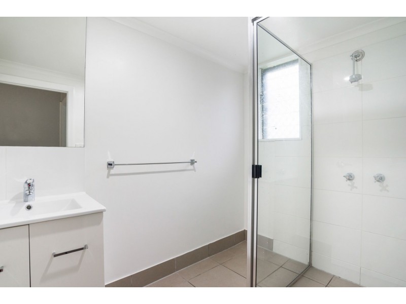 10A Olive Street, Manoora QLD 4870