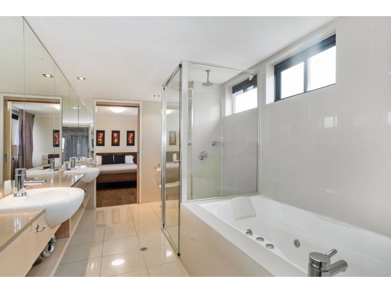 59/107-113 Esplanade, Cairns City QLD 4870