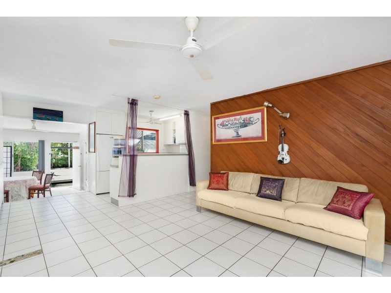 158 McManus Street, Whitfield QLD 4870