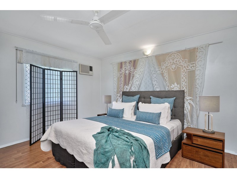 158 McManus Street, Whitfield QLD 4870