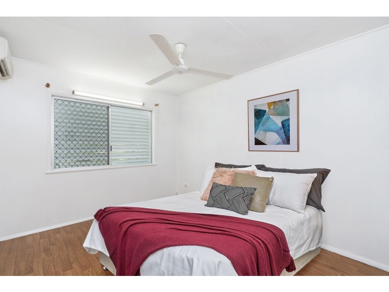 158 McManus Street, Whitfield QLD 4870