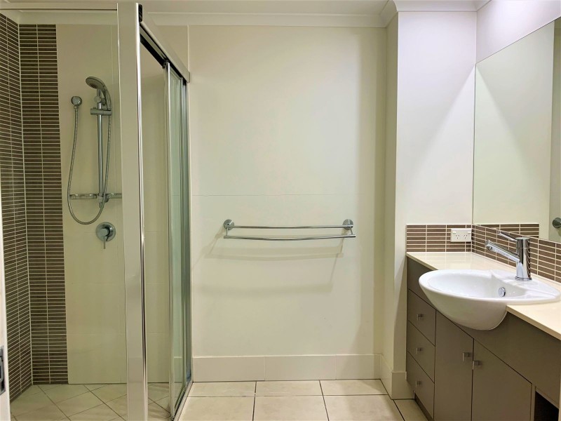 1001/123-131 Grafton Street, Cairns City QLD 4870