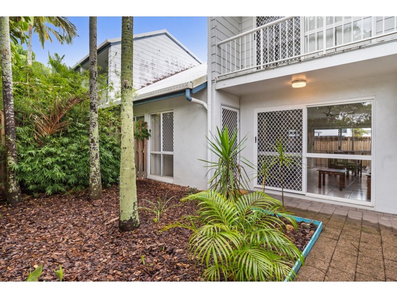 1/314 Draper Street, Parramatta Park QLD 4870