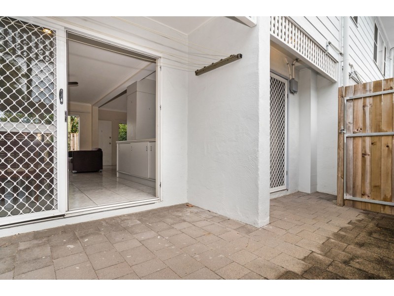 1/314 Draper Street, Parramatta Park QLD 4870