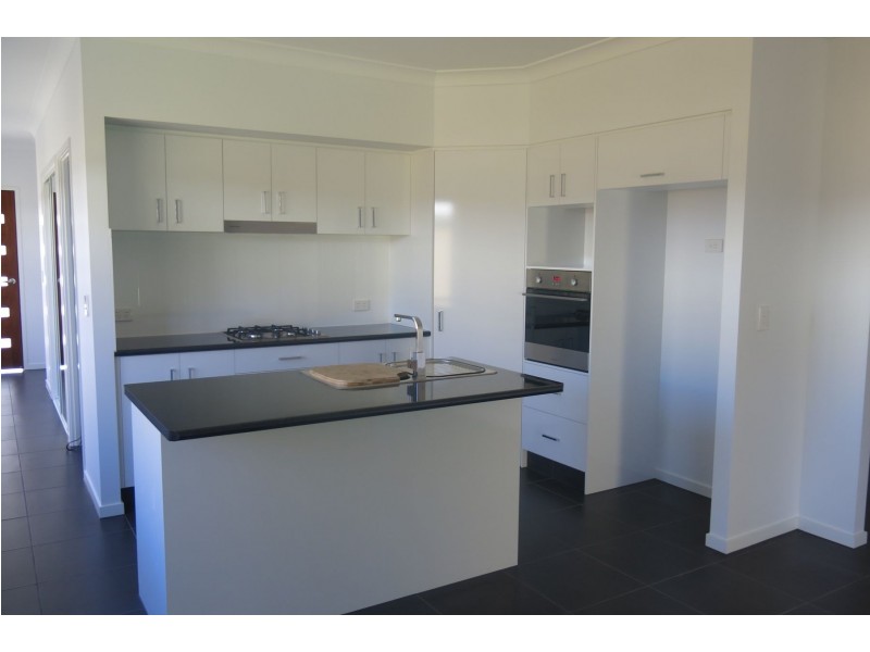 173 Roberts Drive, Trinity Beach QLD 4879