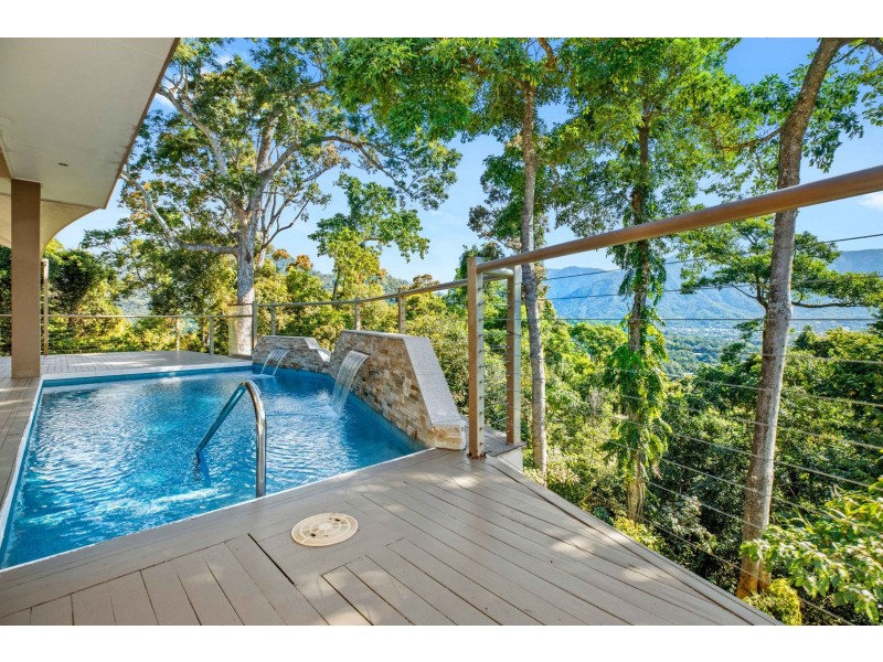 49 The Peak Road, Brinsmead QLD 4870