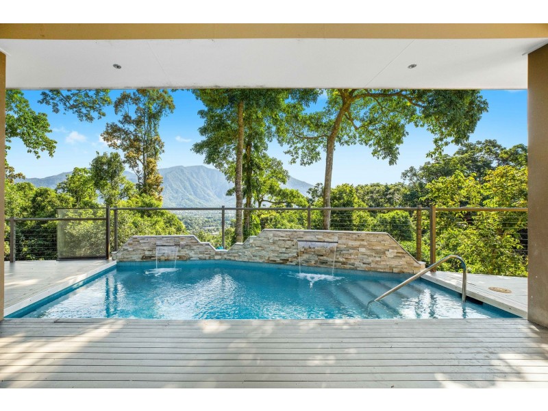 49 The Peak Road, Brinsmead QLD 4870