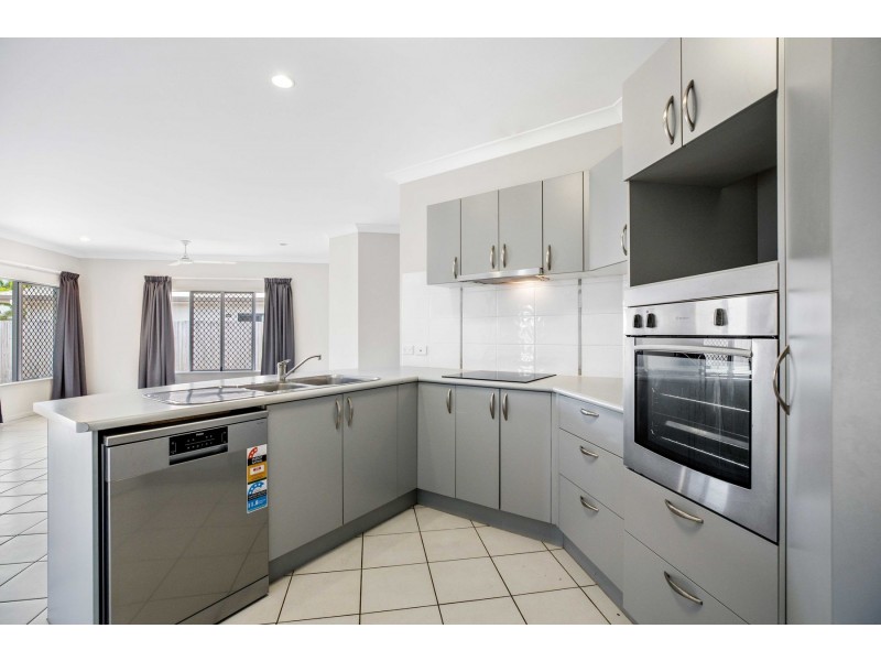 7 Allanton Link, Trinity Park QLD 4879