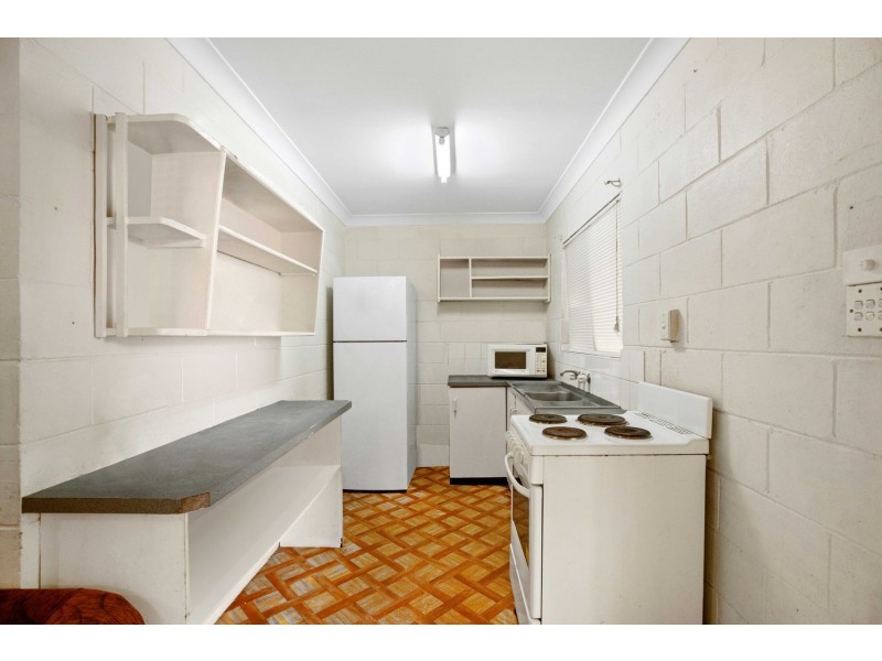 4/292 Sheridan Street, Cairns North QLD 4870