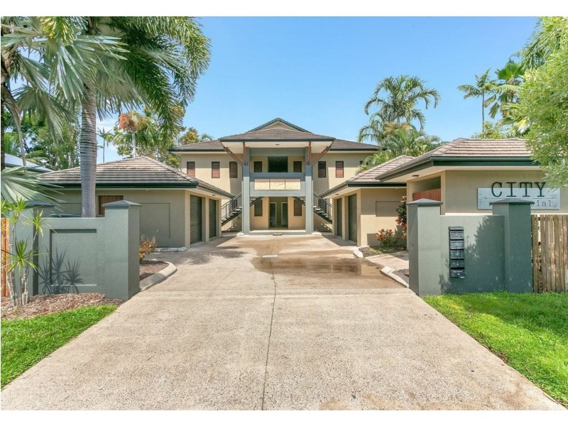 3/83 Hayward Street, Mooroobool QLD 4870