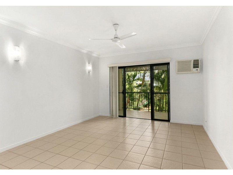 3/83 Hayward Street, Mooroobool QLD 4870