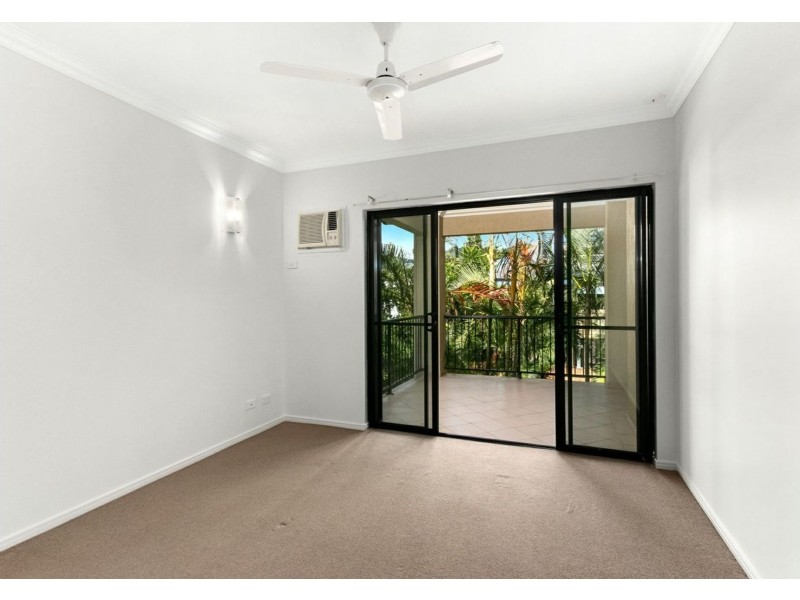 3/83 Hayward Street, Mooroobool QLD 4870