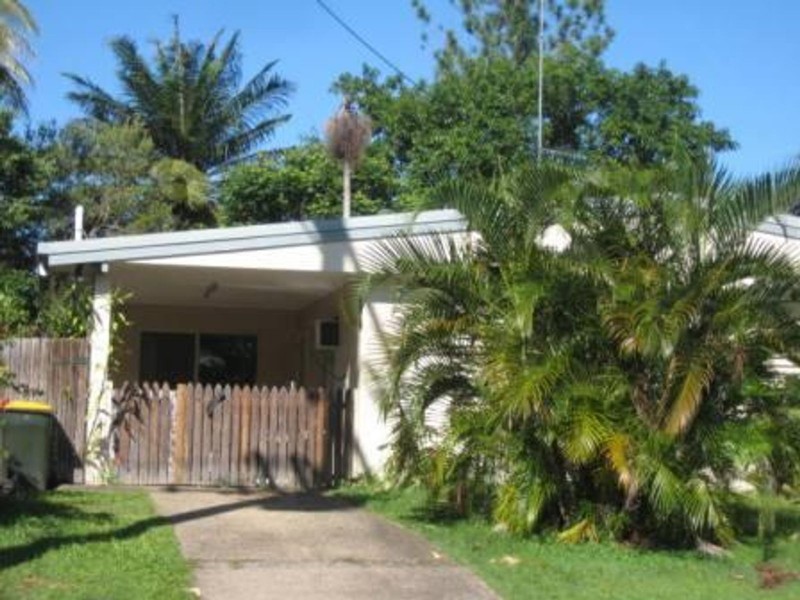 1/104 Mayers Street, Manunda QLD 4870