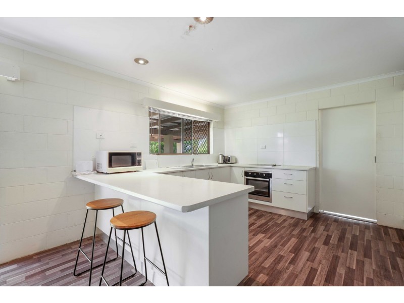 67 Carnation Drive, Mooroobool QLD 4870