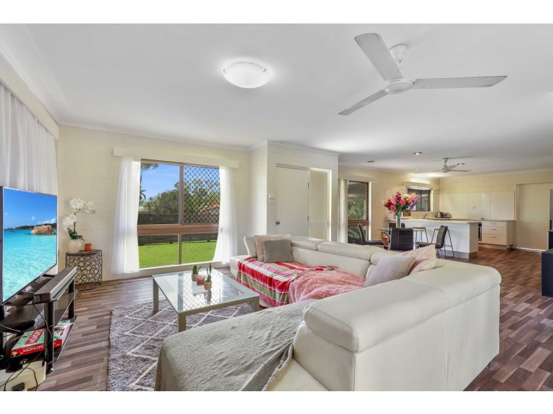 67 Carnation Drive, Mooroobool QLD 4870