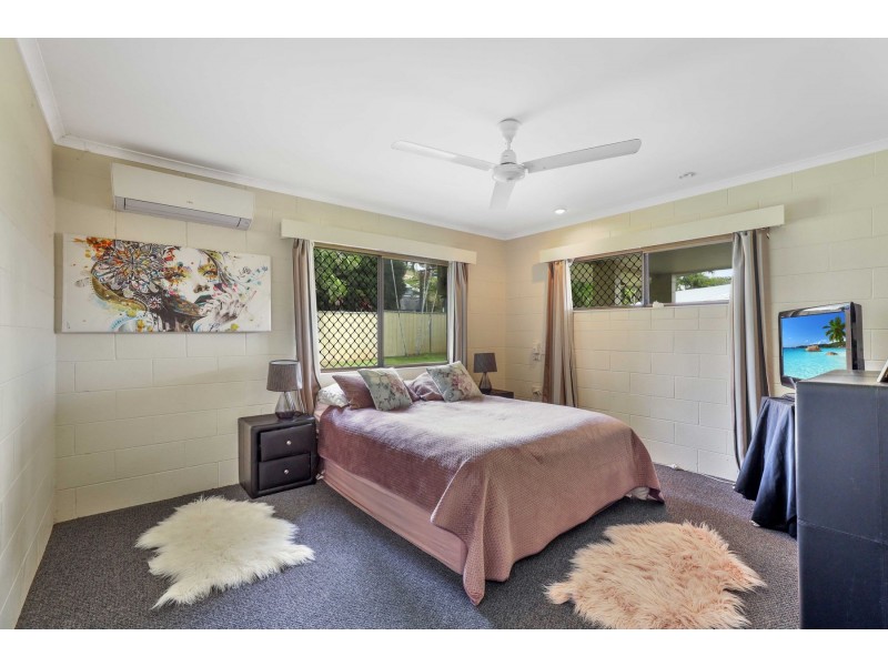 67 Carnation Drive, Mooroobool QLD 4870