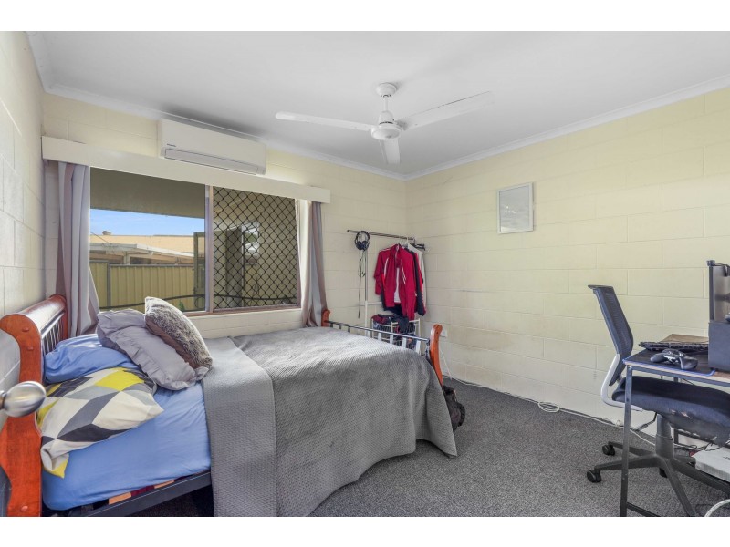 67 Carnation Drive, Mooroobool QLD 4870