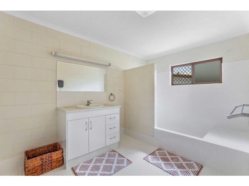 67 Carnation Drive, Mooroobool QLD 4870