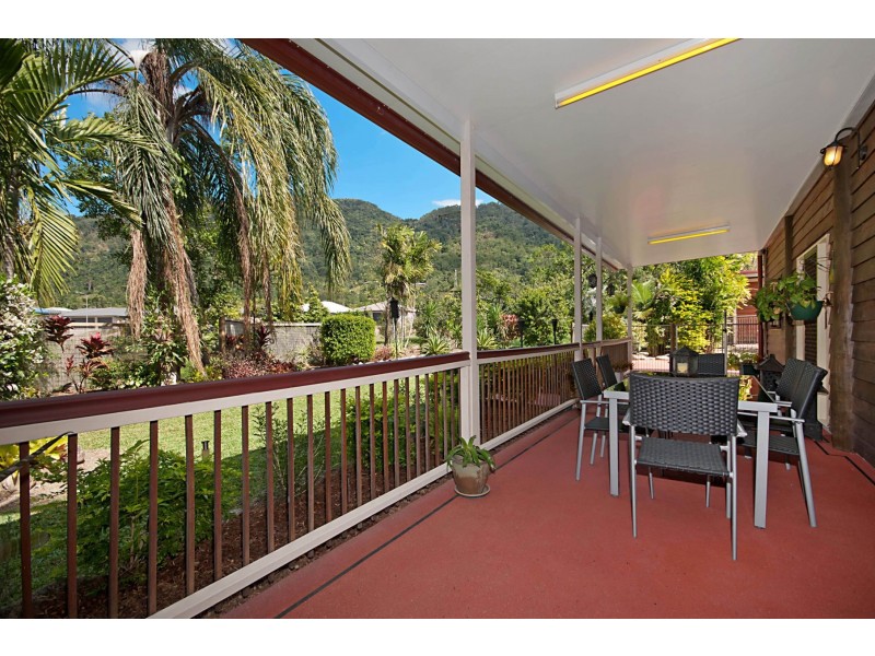 31 Ramsey Drive, Kanimbla QLD 4870