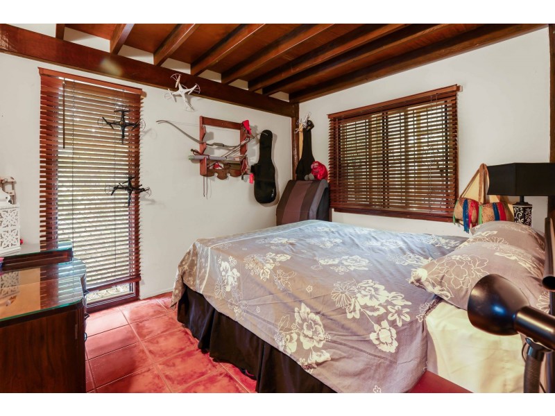 31 Ramsey Drive, Kanimbla QLD 4870