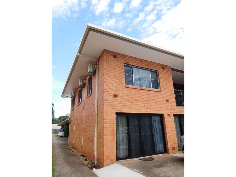 217A Lake Street, Cairns North QLD 4870
