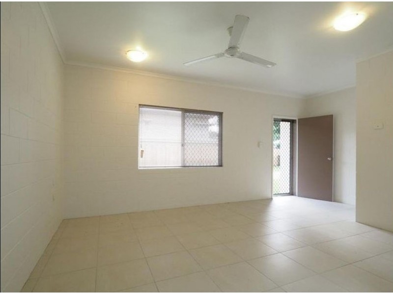 2/55 Macilwraith Street, Manoora QLD 4870