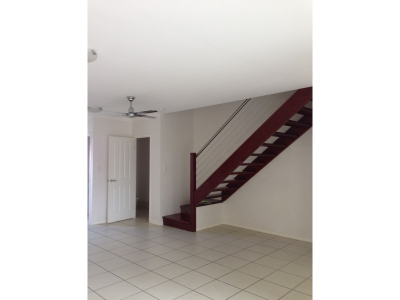 18/77 Spence Street, Cairns City QLD 4870