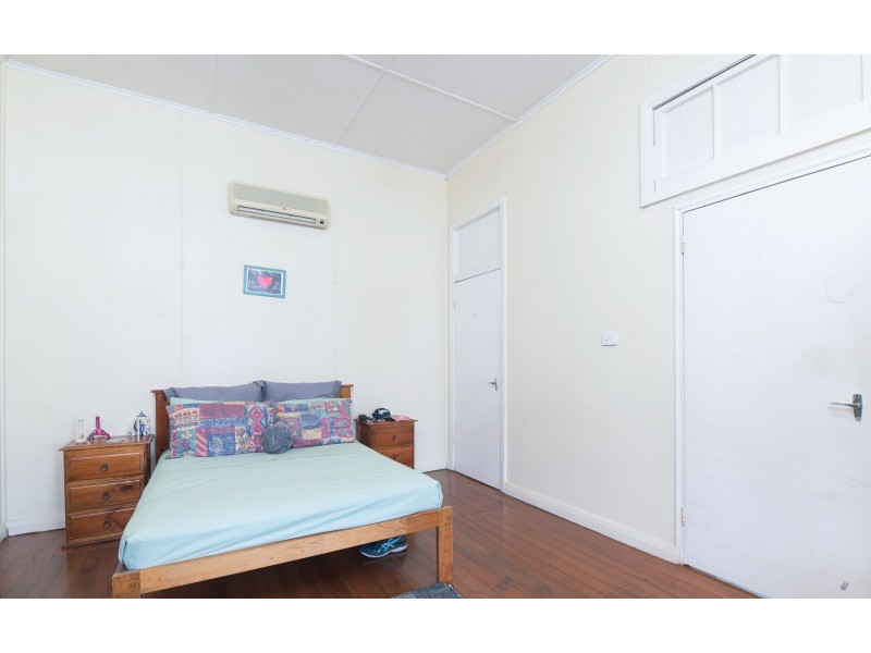 5 Queen Street, Parramatta Park QLD 4870