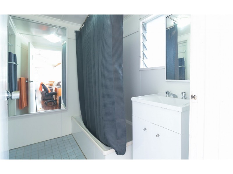 5 Queen Street, Parramatta Park QLD 4870