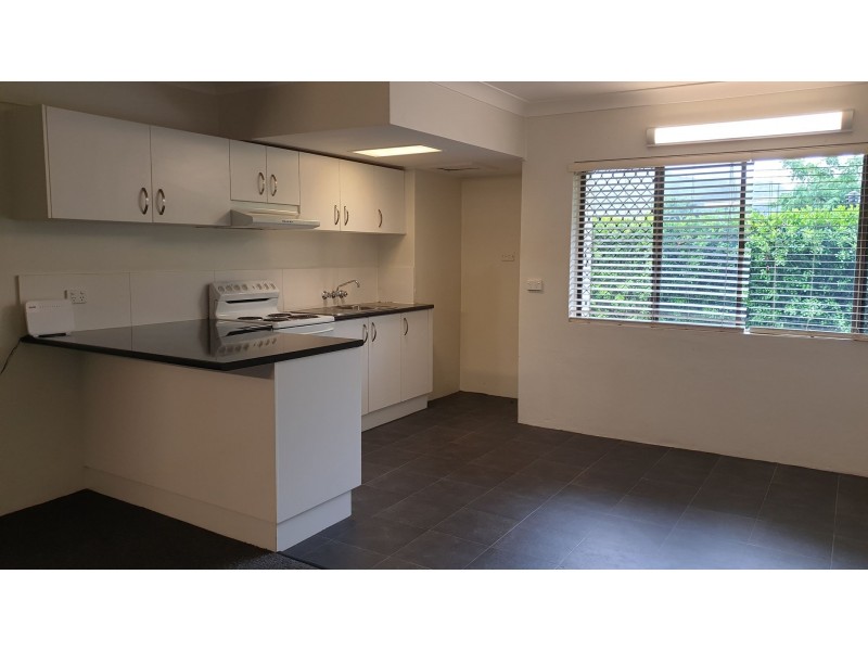 7/350-354 Sheridan Street, Cairns North QLD 4870
