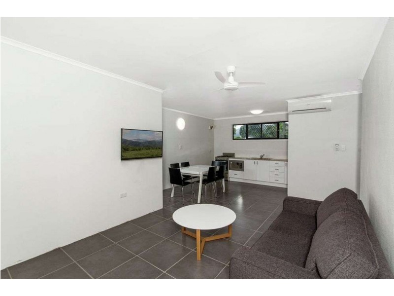 4/338 Sheridan Street, Cairns North QLD 4870
