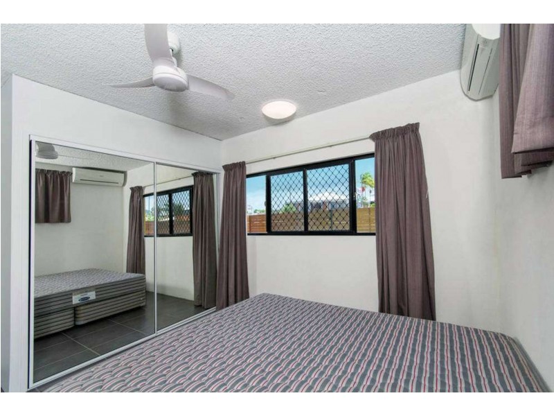4/338 Sheridan Street, Cairns North QLD 4870