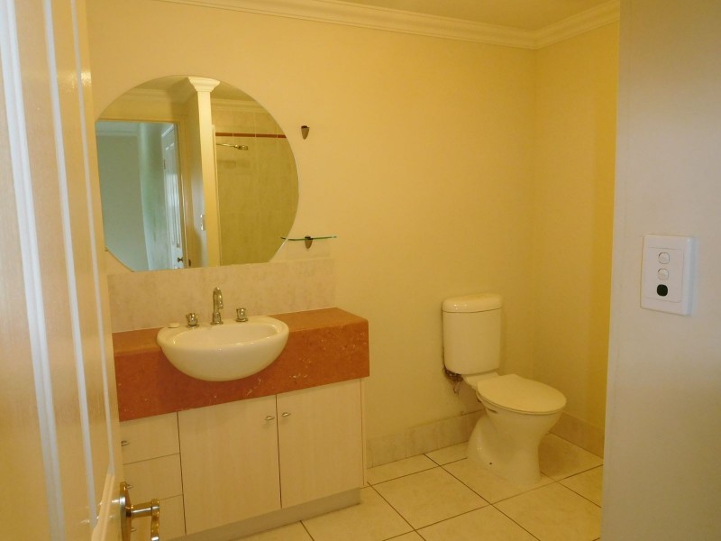 9/312-316 Lake Street, Cairns North QLD 4870