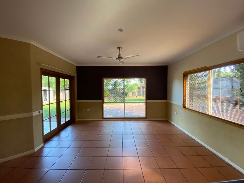 9 Bellbush Close, Mount Sheridan QLD 4868