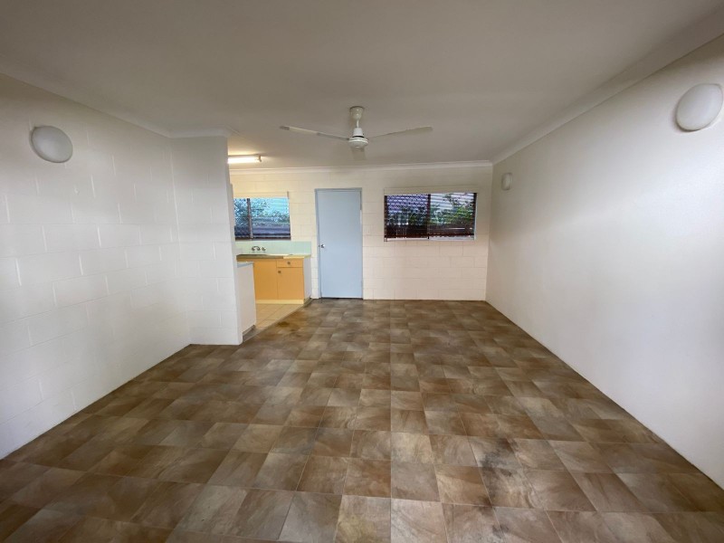 1/230 Grafton Street, Cairns North QLD 4870