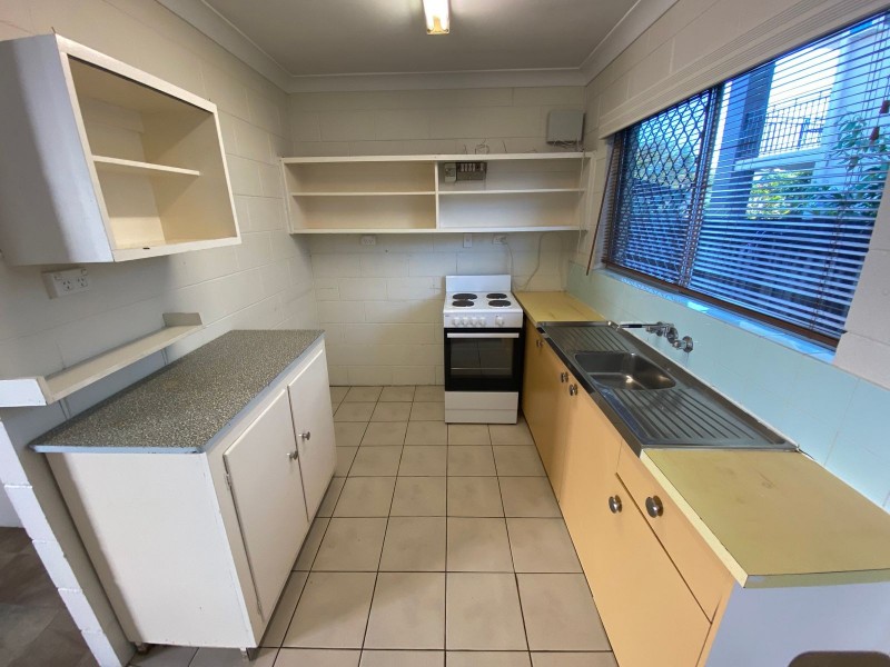 1/230 Grafton Street, Cairns North QLD 4870