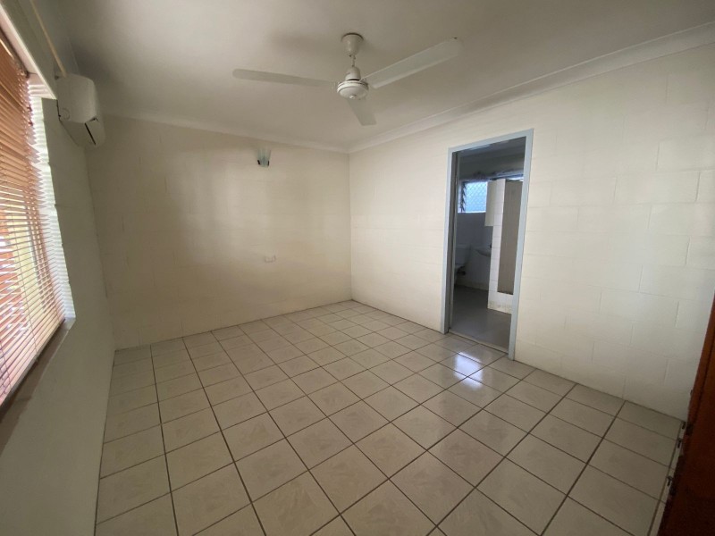 1/230 Grafton Street, Cairns North QLD 4870