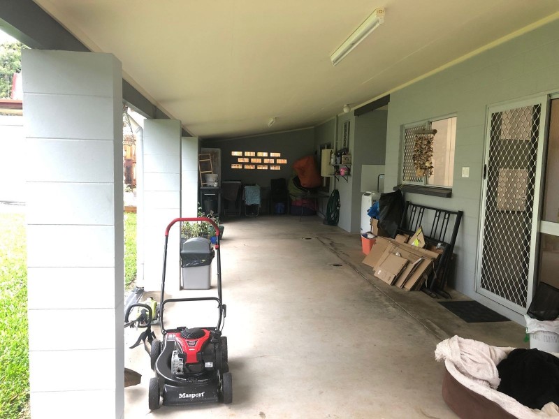 8 Goldwyn Close, White Rock QLD 4868